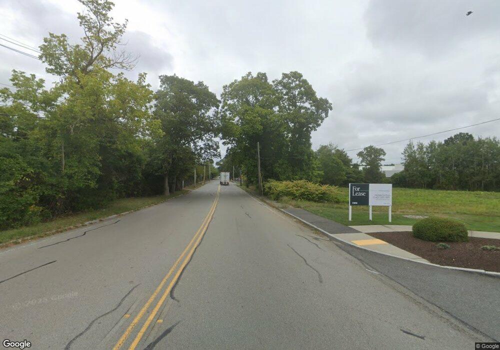 285 Bridge St, Fairhaven, MA 02719 - photo 1