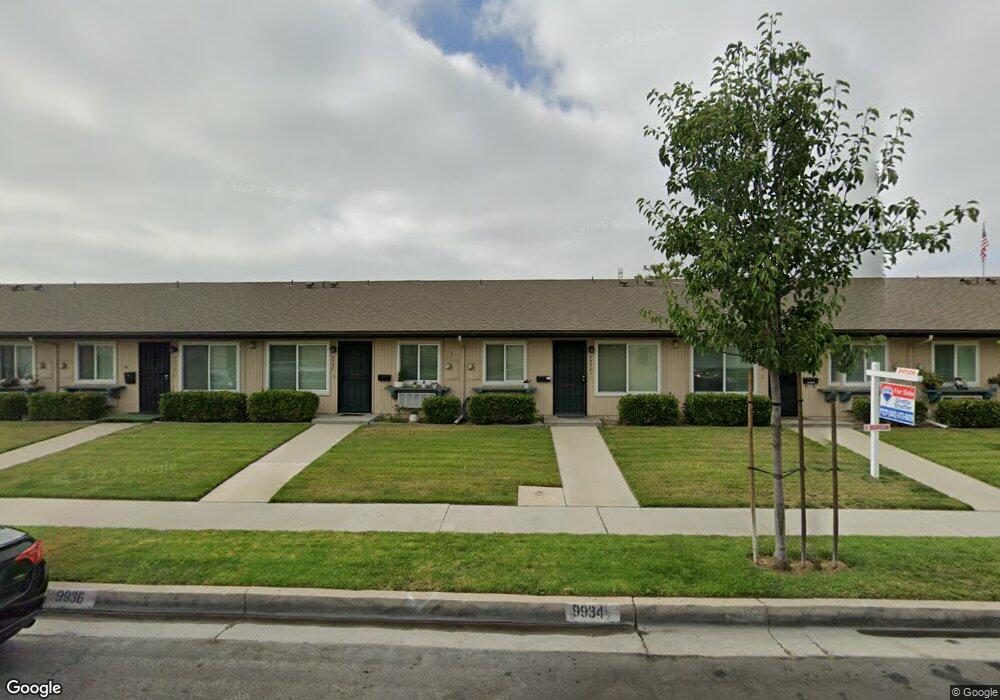 9934 1/2 Cedar St, Bellflower, CA 90706 - photo 1