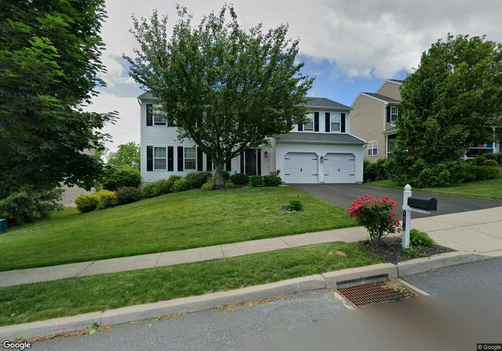 7071 Lincoln Dr, Macungie, PA 18062 - photo 1