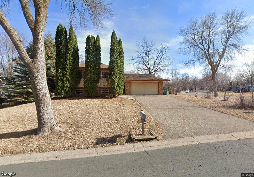 10521 106th Place N, Maple Grove, MN 55369 - photo 1