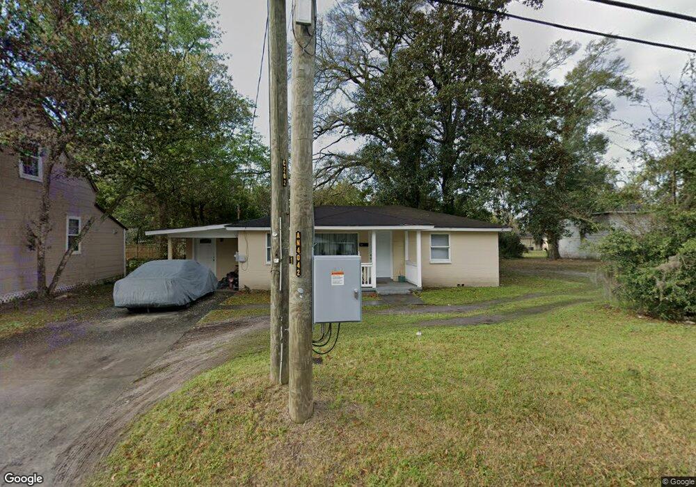 303 W 54th St, Savannah, GA 31405 - photo 1