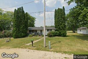 408 E Pine St, Forreston, IL 61030