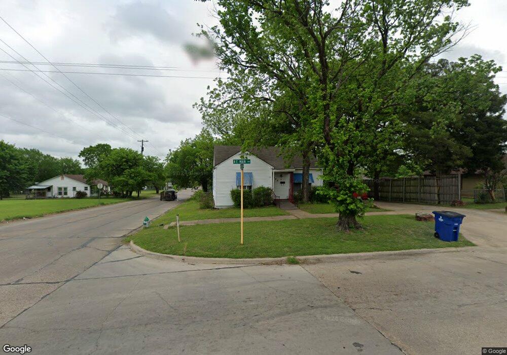 908 NE Main St, Ennis, TX 75119 - photo 1