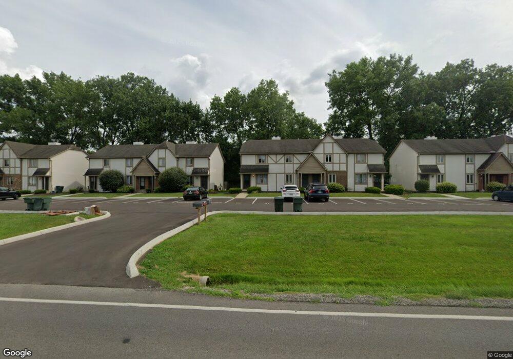 2061 W Case Rd, Columbus, OH 43235 - photo 1