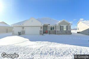 2451 N Hooded Crane Cir, Clearfield, UT 84015