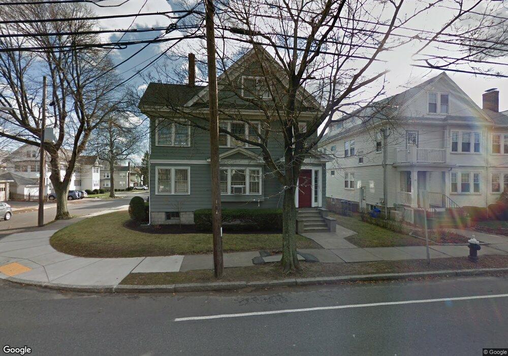 98 Lake St unit 100, Arlington, MA 02474 - photo 1