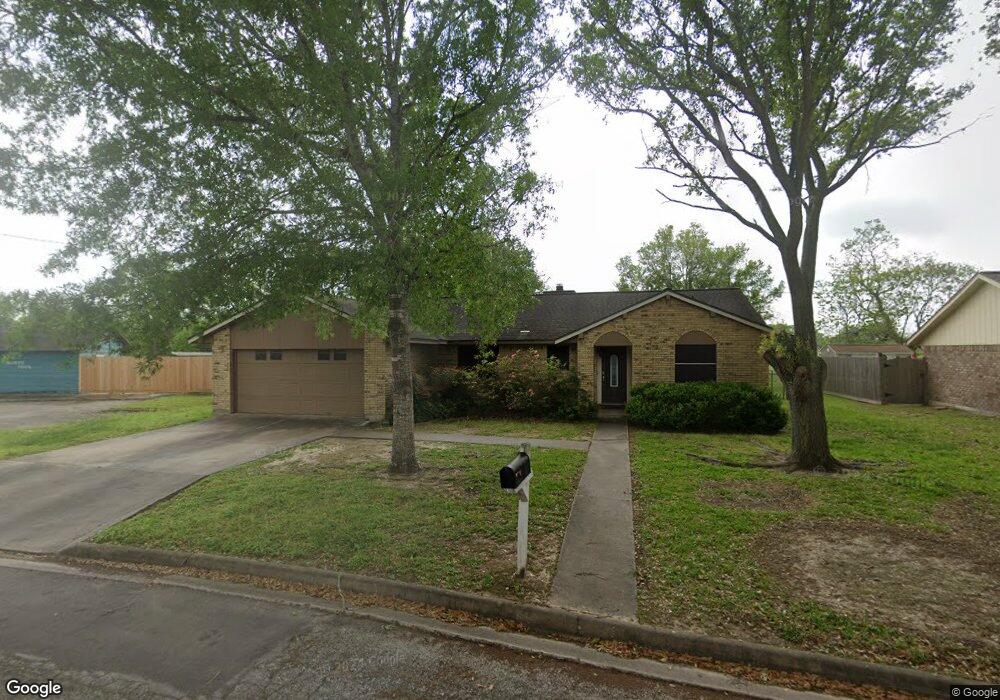 3008 La Vista Ave, Bay City, TX 77414 - photo 1