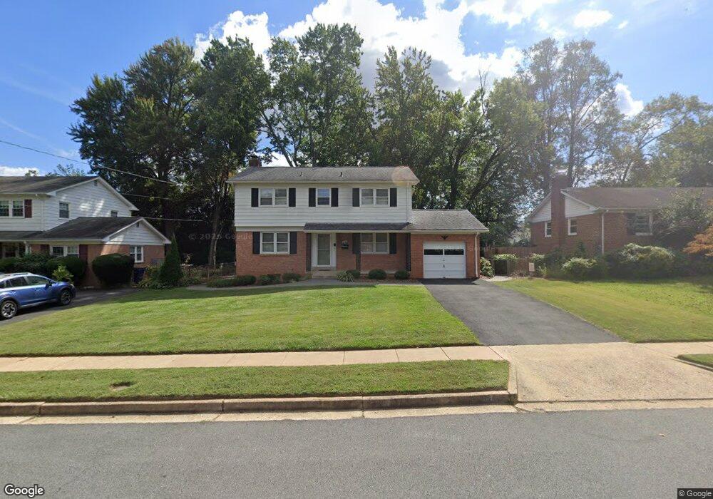 6707 Moly Dr, Falls Church, VA 22046 - photo 1