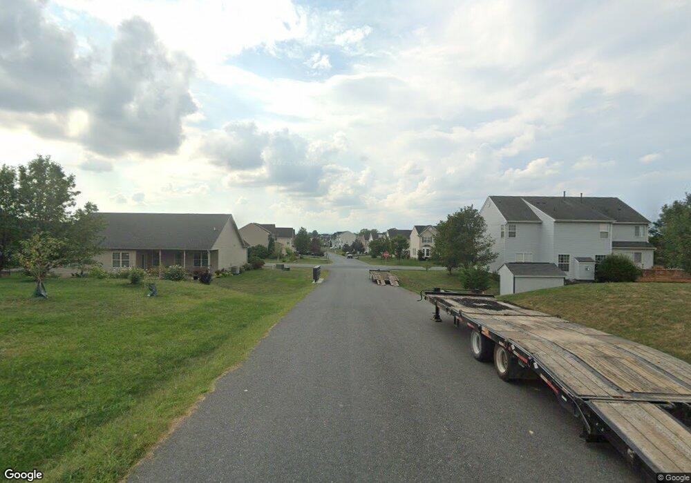 1152 Raeann Dr, Greencastle, PA 17225 - photo 1