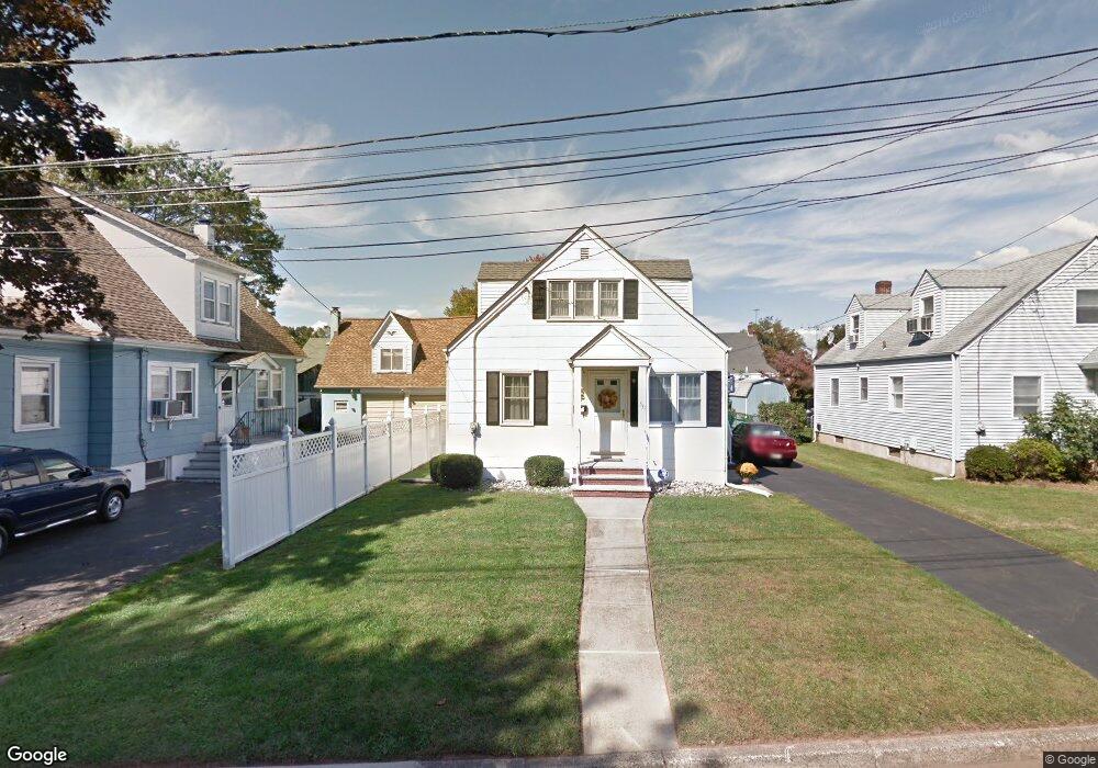 531 Lincoln Ave, Manville, NJ 08835 - photo 1