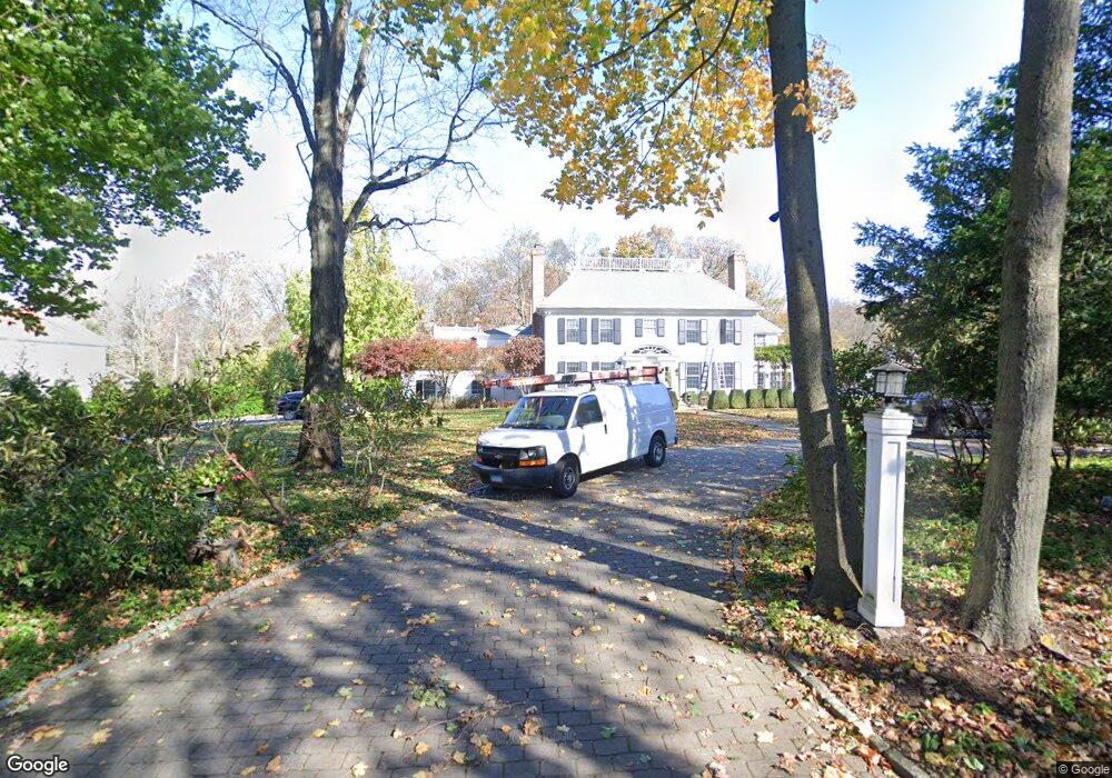 33 Hillcrest Park Rd, Cos Cob, CT 06807 - photo 1