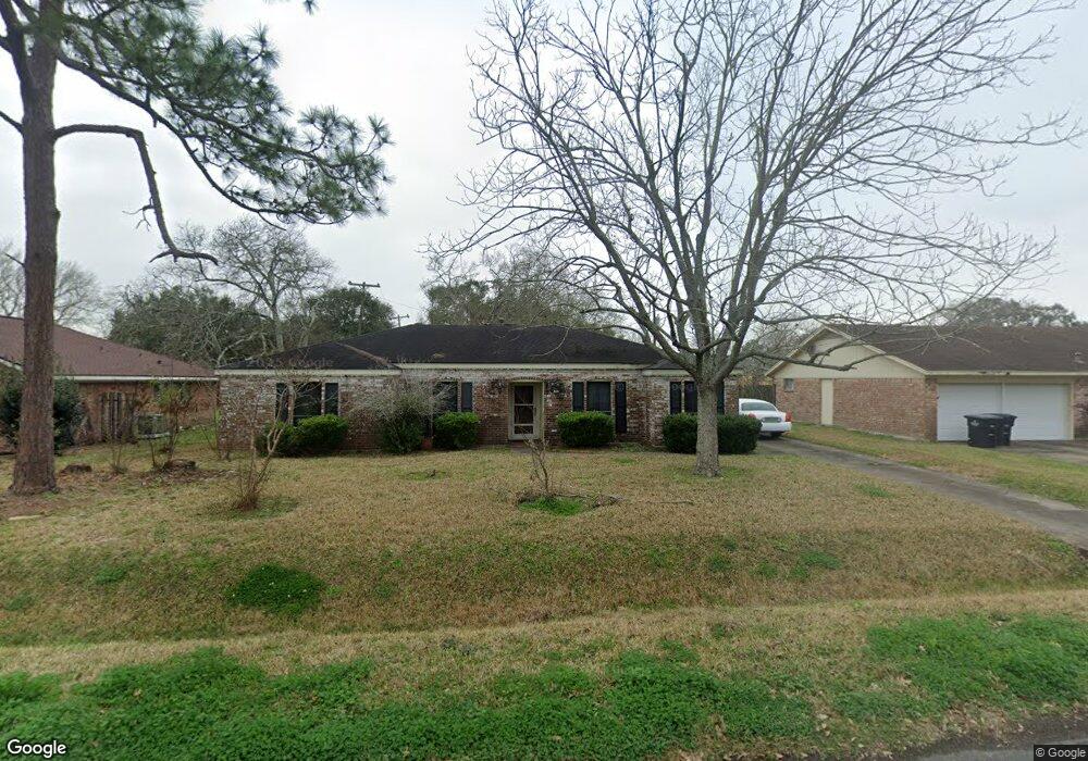 1508 Alta Vista Dr, Alvin, TX 77511 - photo 1