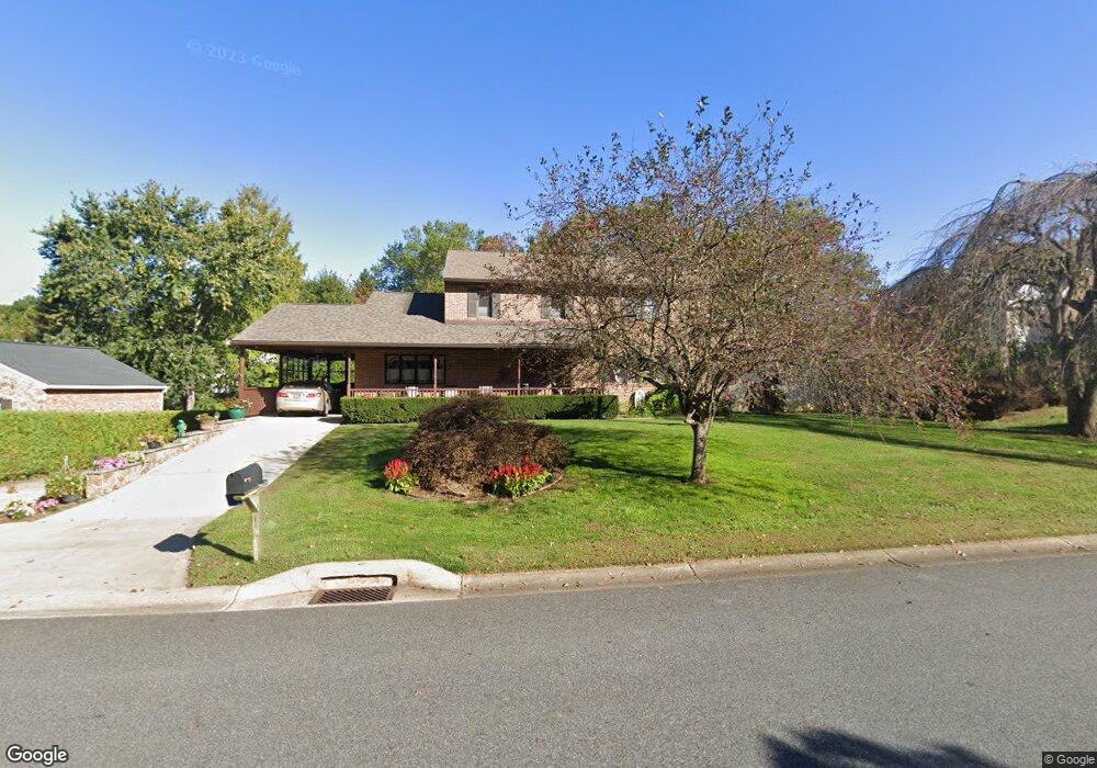 109 Clover Dr, Hockessin, DE 19707 - photo 1