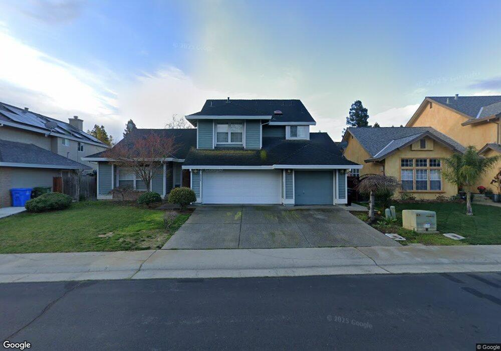5828 Laguna Breeze Way, Elk Grove, CA 95758 - photo 1