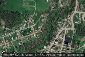 635 1st St, Vanderbilt, PA 15486