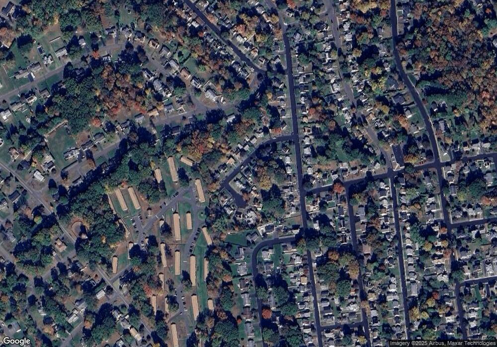 38 Deering Ln, Naugatuck, CT 06770 - photo 1