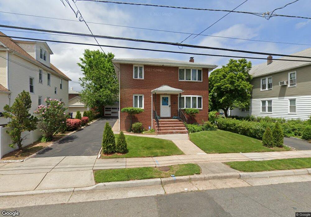 21 E 11th St, Linden, NJ 07036 - photo 1