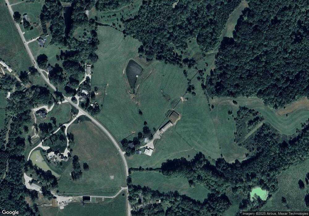 5194 Clarks Bridge Rd, Gainesville, GA 30506 - photo 1