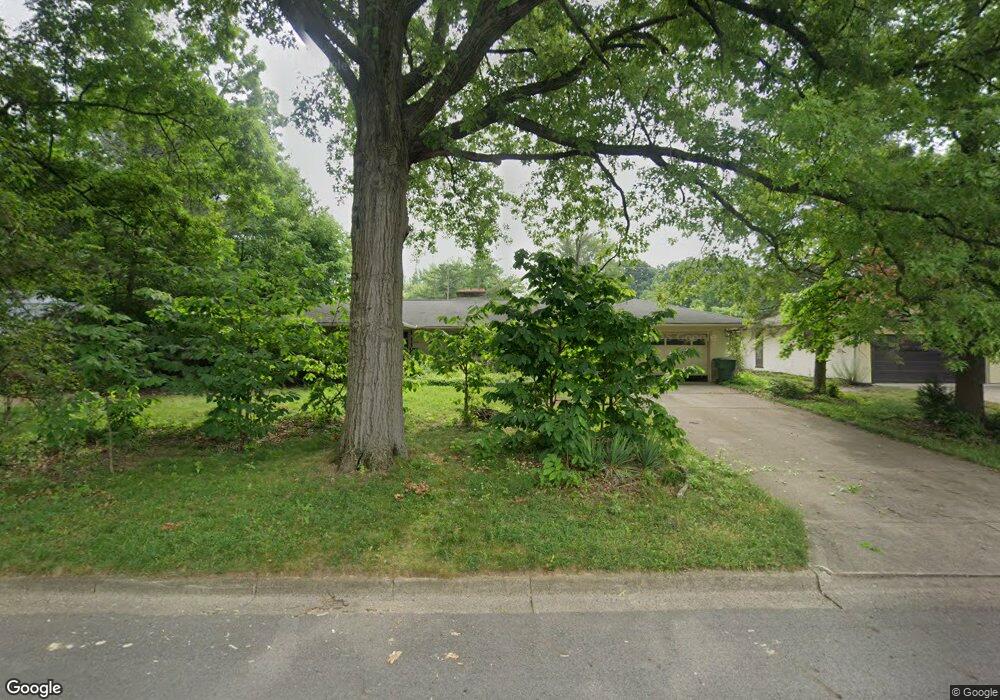 4254 Fairoaks Dr, Columbus, OH 43214 - photo 1