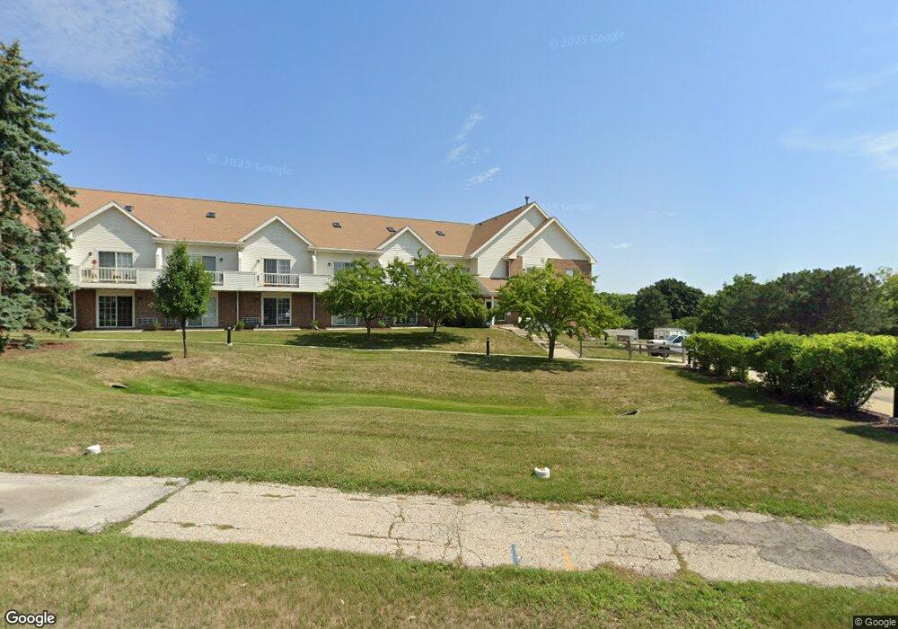 N92 W17358 Appleton Ave, Menomonee Falls, WI 53051 - photo 1