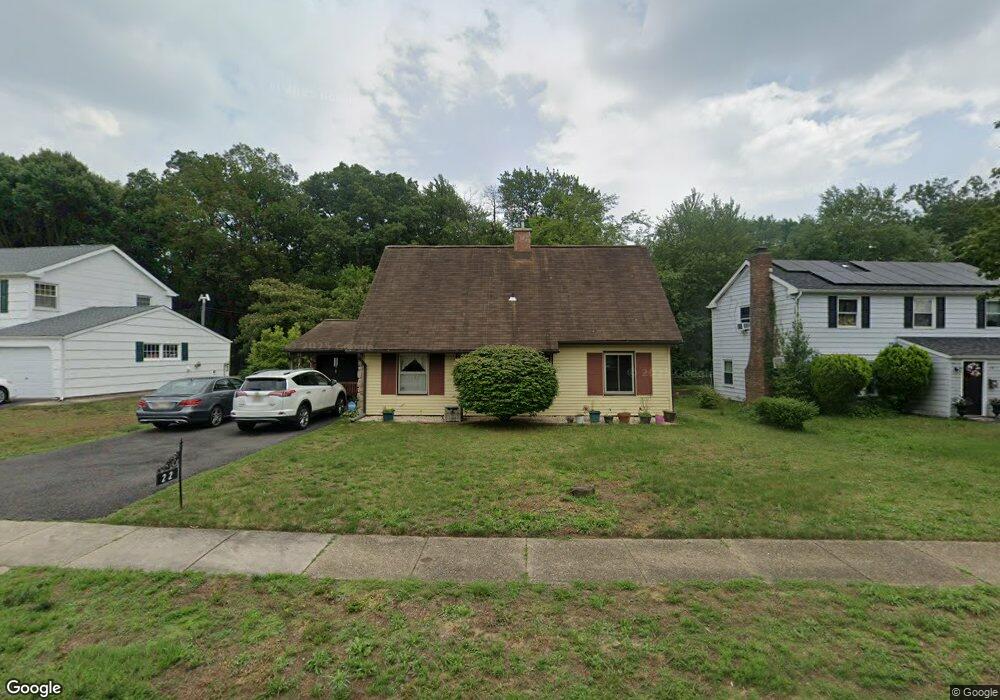 22 Buttonbush Ln, Willingboro, NJ 08046 - photo 1