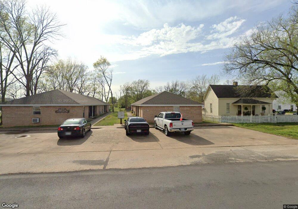 302 S Mock St, Prairie Grove, AR 72753 - photo 1