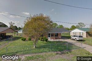 310 Oak St, Lambert, MS 38643