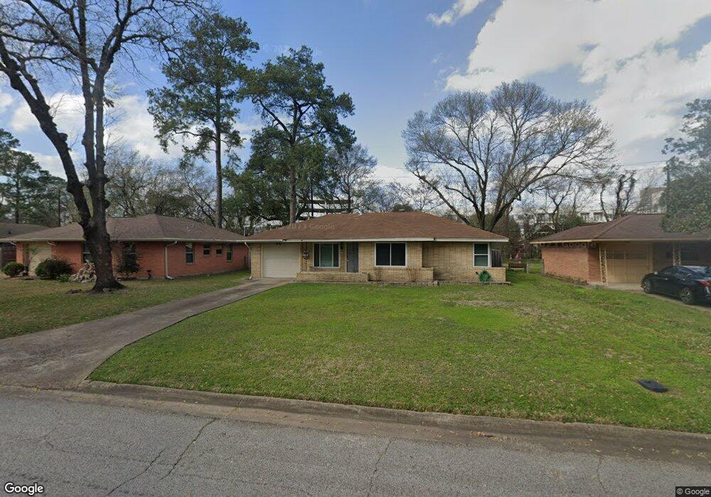 1014 W 31st St, Houston, TX 77018 - photo 1