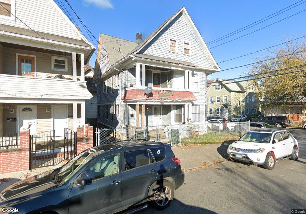 297 Vine St, Bridgeport, CT 06604 - photo 1