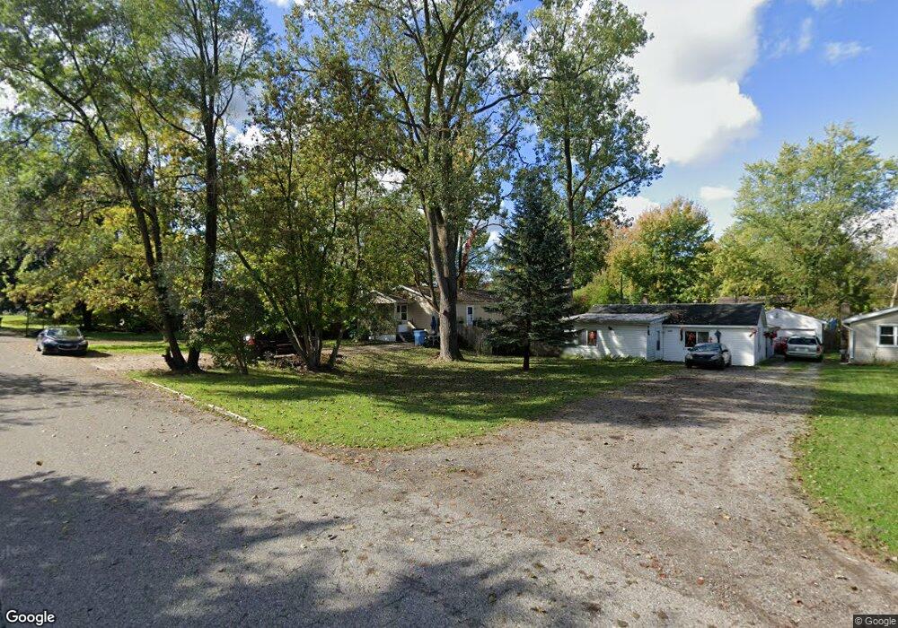 6208 Grovenburg Rd, Lansing, MI 48911 - photo 1