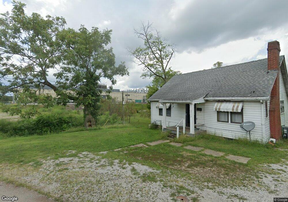 321 Pleasant Grove, Columbus, IN 47201 - photo 1