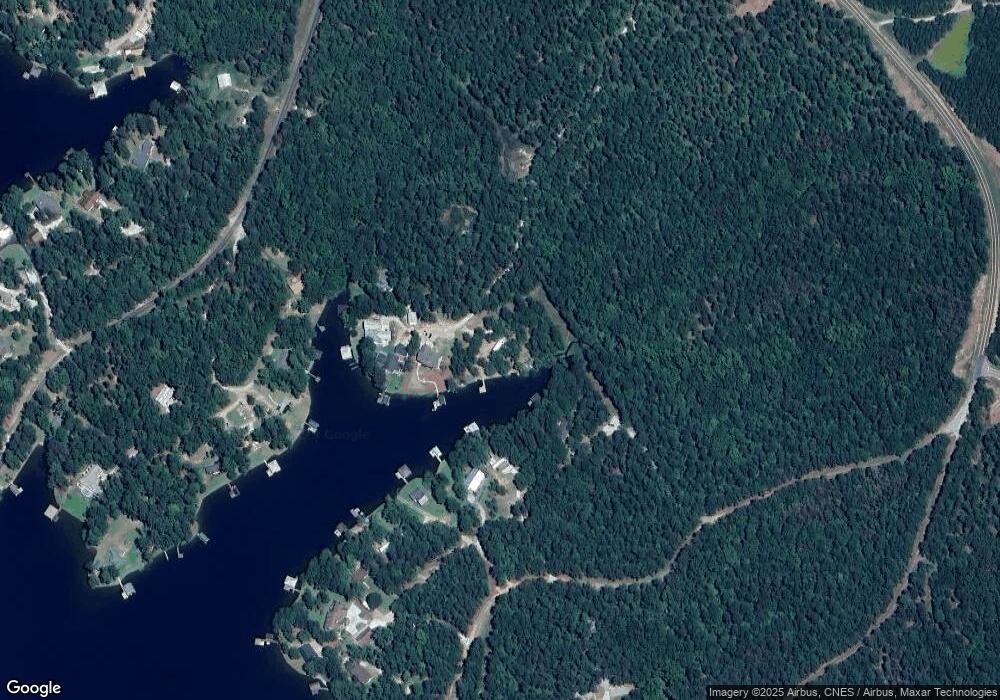 102 Shirley Dr NE, Milledgeville, GA 31061 - photo 1