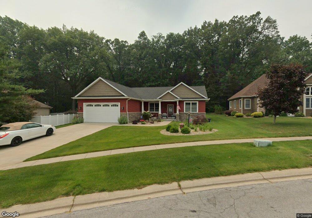 629 Gentry Ln, New Carlisle, IN 46552 - photo 1