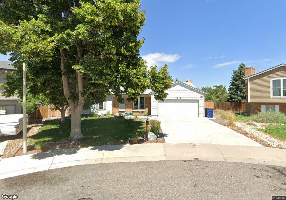1315 S Norfolk St, Aurora, CO 80017 - photo 1