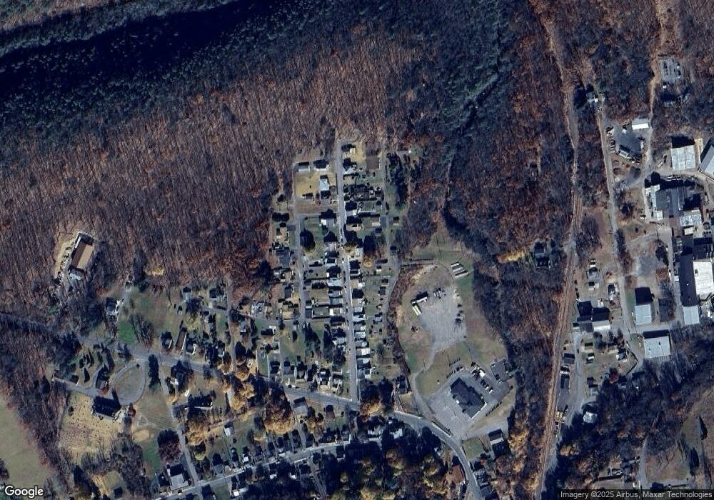 207 Lauderburn Ave, Weatherly, PA 18255 - photo 1