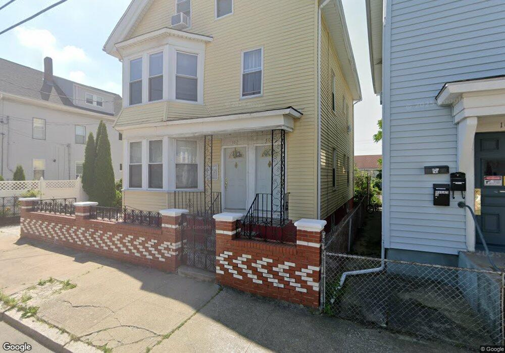 102 Carpenter St, Pawtucket, RI 02860 - photo 1
