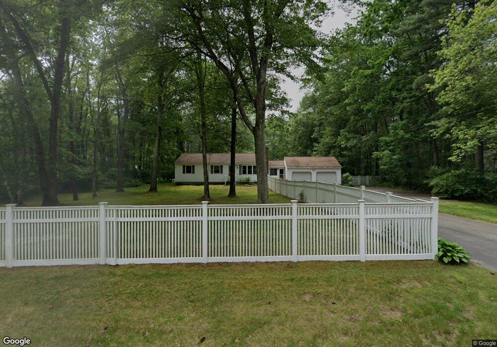 5 Mcquesten Cir, Litchfield, NH 03052 - photo 1