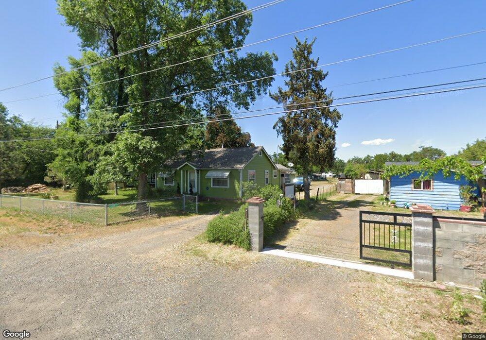 420 Wilson Rd, Central Point, OR 97502 - photo 1