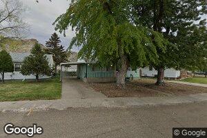 717 Barry Dr, Glendive, MT 59330