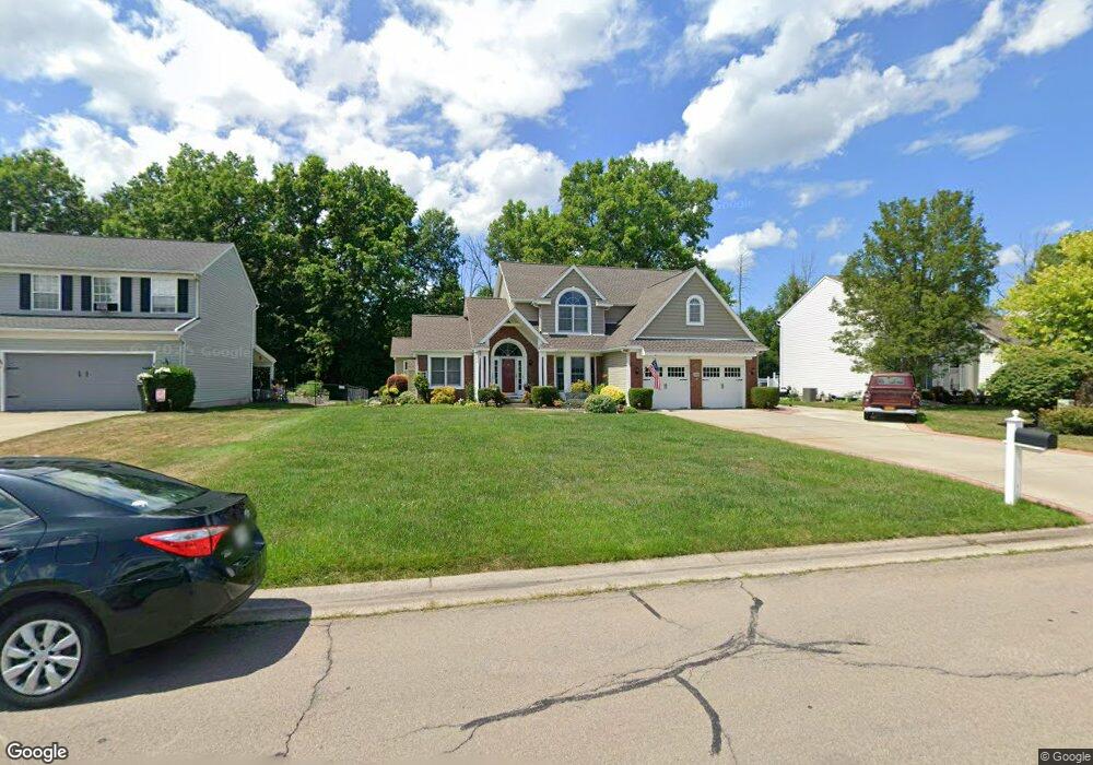 7260 Wilrose Ct, North Tonawanda, NY 14120 - photo 1