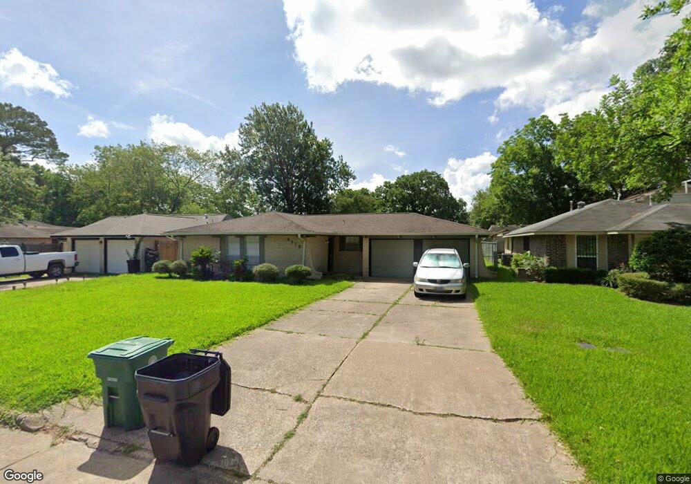 6419 Oaknut Dr, Houston, TX 77088 - photo 1