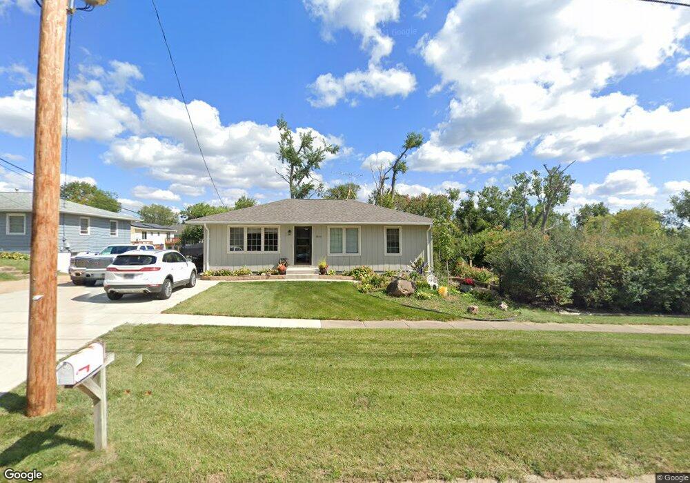 1809 20th St NW, Cedar Rapids, IA 52405 - photo 1