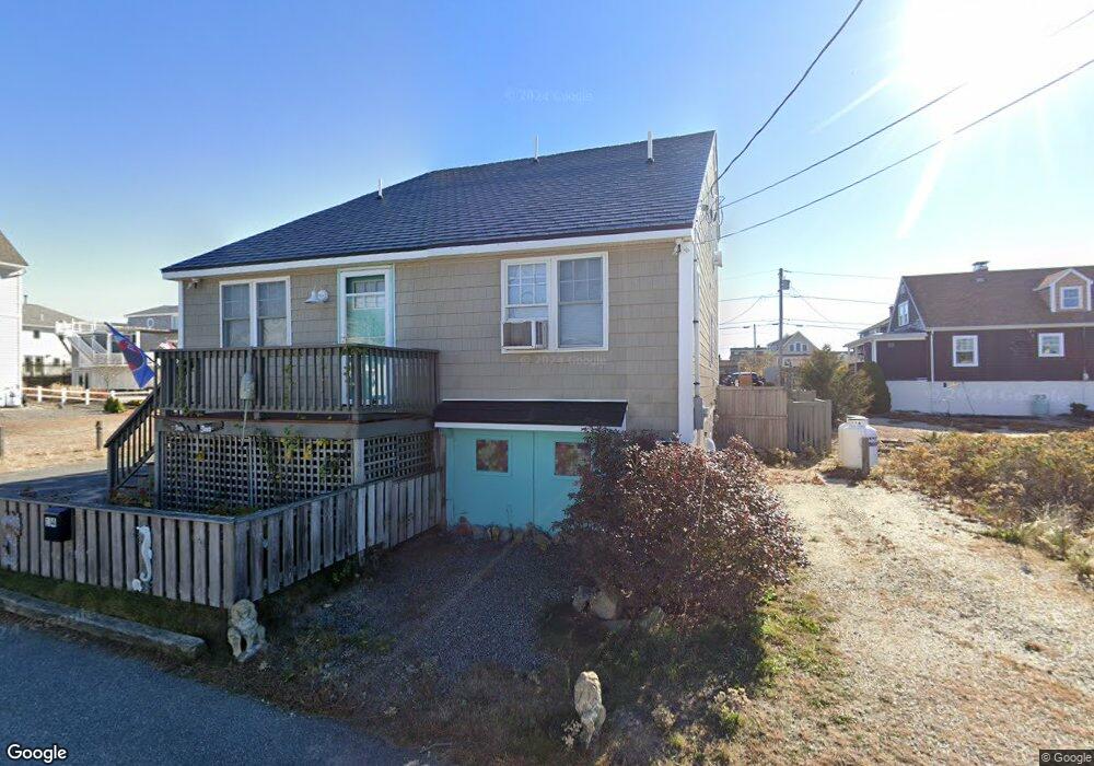 14 55th St unit Weekly, Newburyport, MA 01950 - photo 1