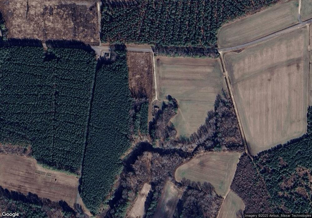 867 Sandy Point Rd, Kinsale, VA 22488 - photo 1