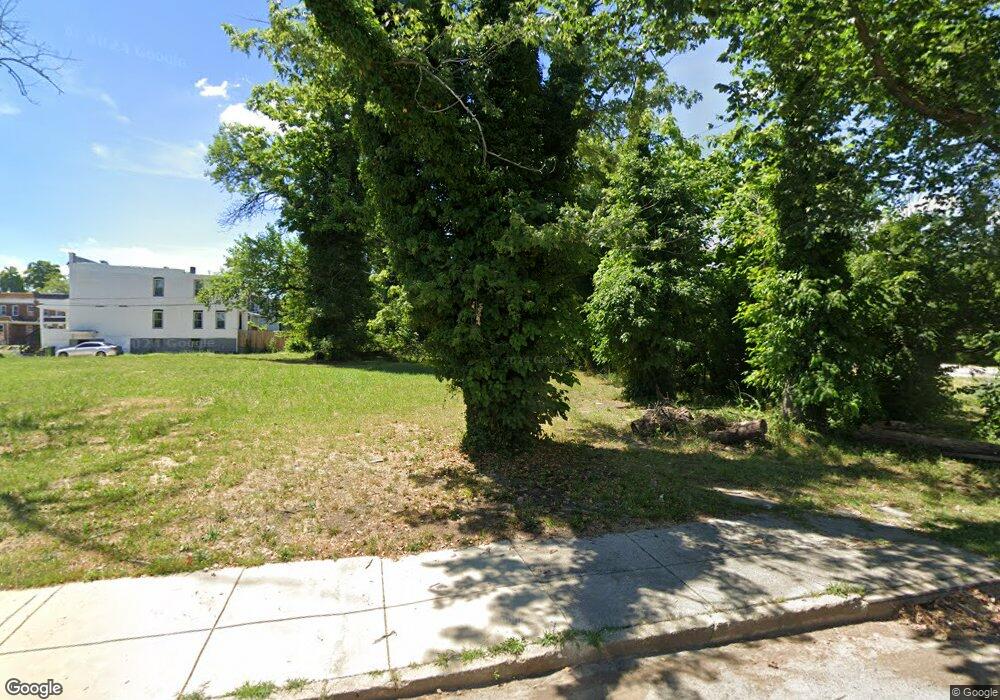 3330 Woodland Ave, Baltimore, MD 21215 - photo 1