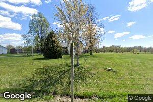 910 W Wall St, Mulberry Grove, IL 62262