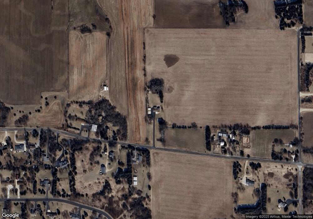 4808 Beaver Dam Rd, West Bend, WI 53090 - photo 1