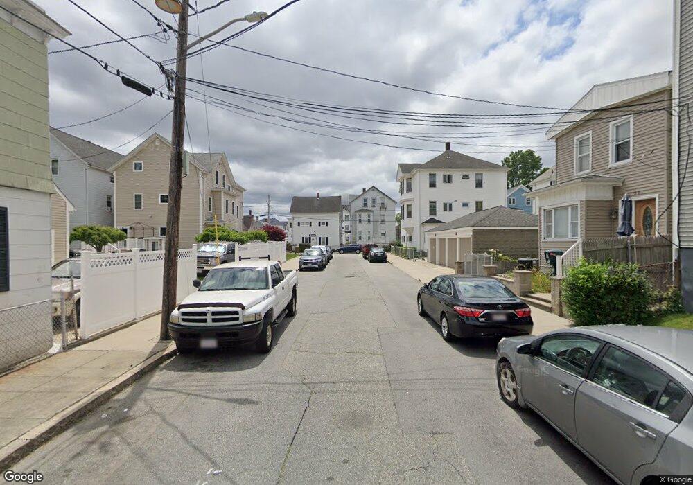 622 Carver St, Fall River, MA 02721 - photo 1