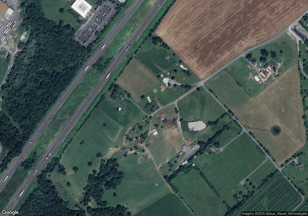 324 Caldwell Ln, Winchester, VA 22602 - photo 1