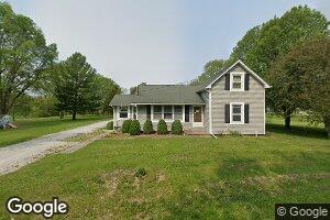 1607 10th St, Viola, IL 61486